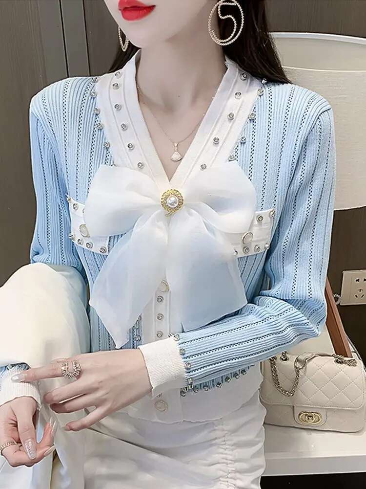 Xiaoxiangfeng Heavy Industry Nail Dia V-Neck Mesh Bow Top Women's And Fashionable Knitted Sweater