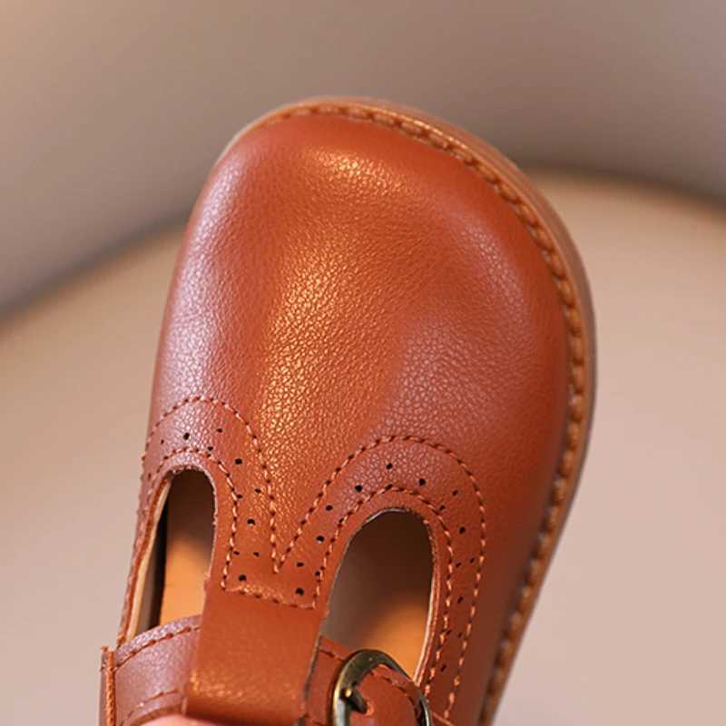 Children Mary Janes British Style T-strap Three Colors Vintage 21-30 Little Girls Leather Shoes All-mtach School Kids FlatsT250306