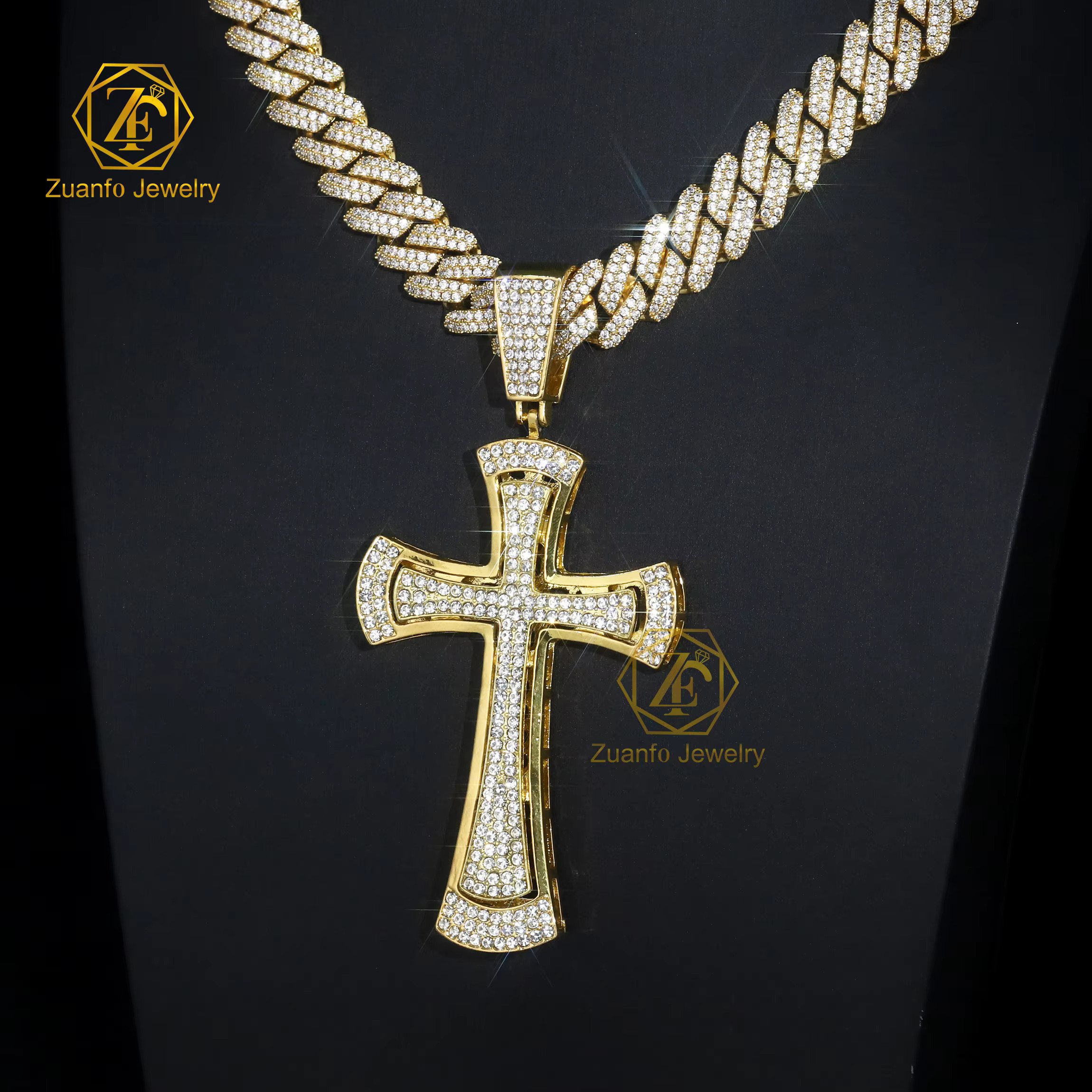 High Quality Wholesale Meele Moissanite Necklace Chain HipHop Pendant Moissanite Classic Crucifix Moissanite Cross Pendant