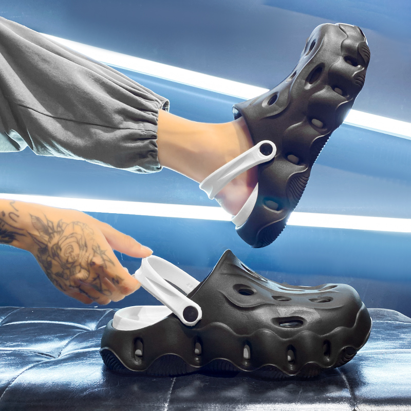 Free of Shipping New women Outdoor Slippers Lightweight Comfortable Sandals for Leisure Beach Shoes 38-45