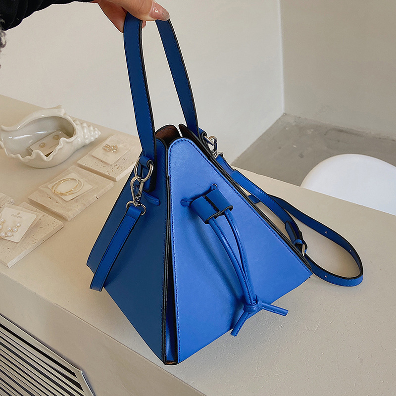 Personalized Triangle 2024 New Forest Soft Girl Candy Color Western Style Handheld Cross Shoulder Bag PU