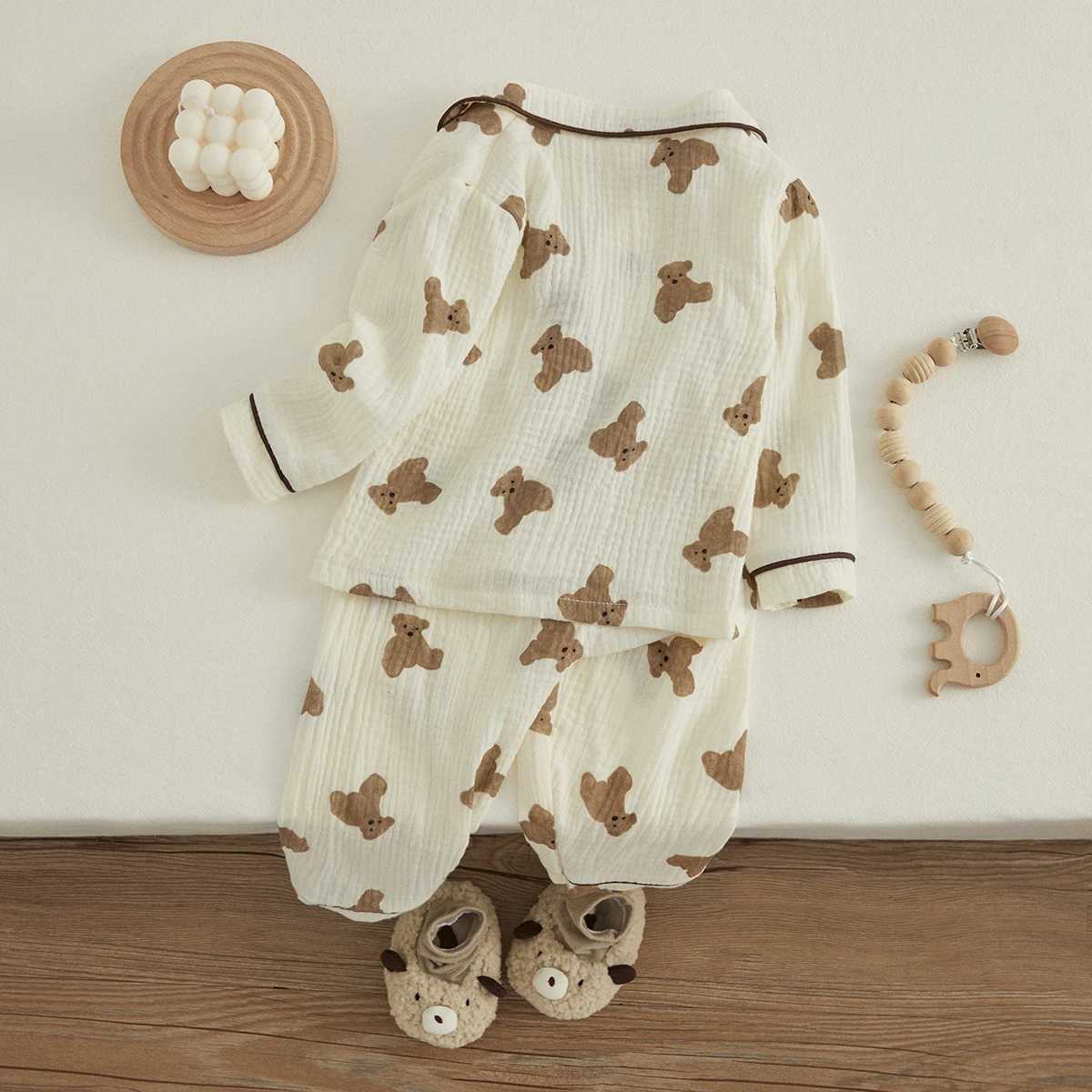 Visgogo childrens unisex cotton linen sleepwear set with bear print long sleeved front pocket lapel top long pants spring casual set M250306