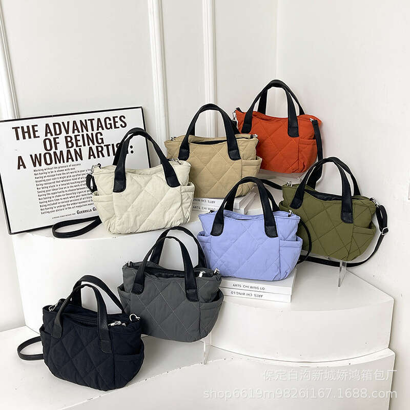 Autumn And Winter Cotton Clothing Handbag, Women's Simple Nylon Soft Tote Bag, High-End Diamond Grid Single Shoulder Crossbody Bag