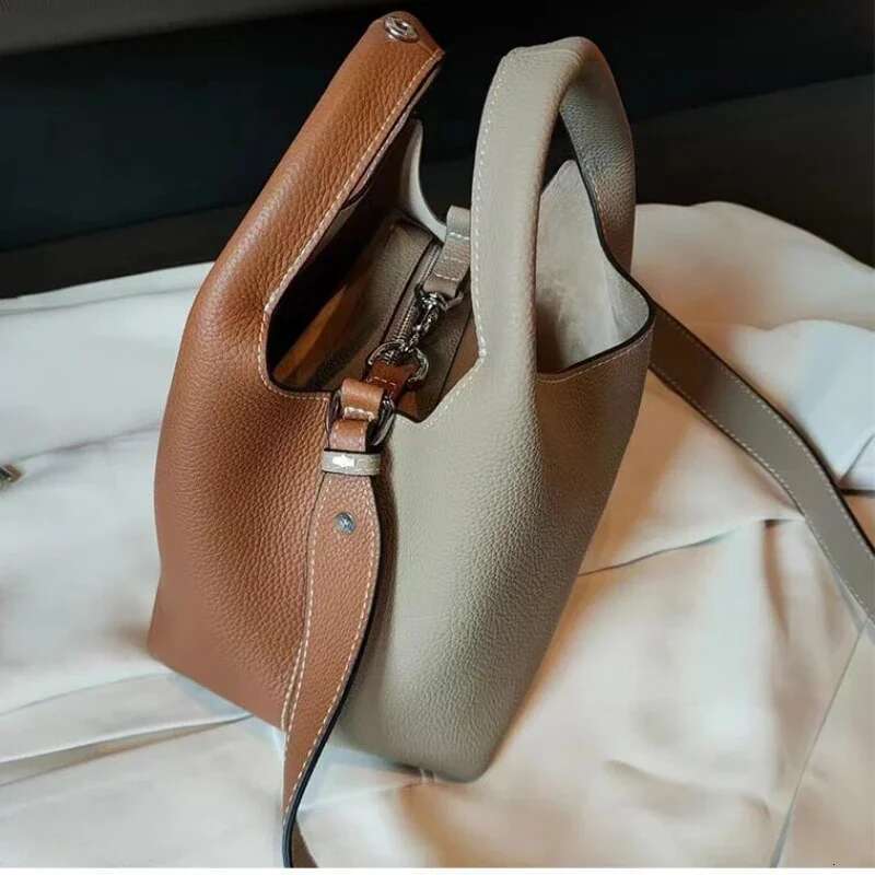 Women's Bucket Soft Genuine Leather High Temperament One Shoulder Crossbody Bag Double-Sided Design Fashion Handbag