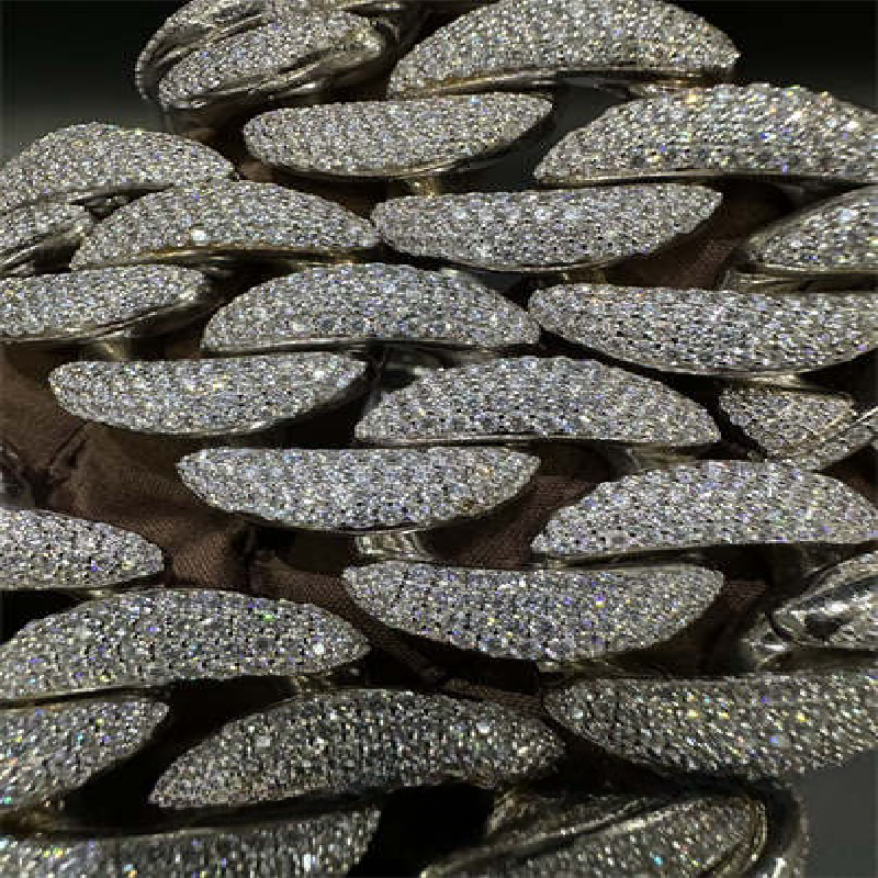 24MM Moissanite Cuban chain DESIGNERS Pendant vvs3 Iced Top quality Fashion first choice Free delivery