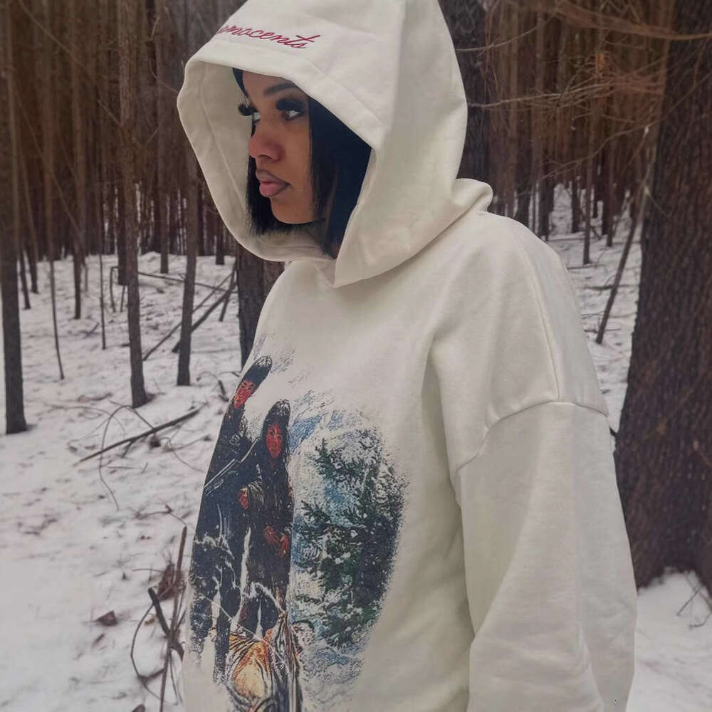 Loose versatile American style printed hooded sweatshirt for little boys and girls with a casual design sense