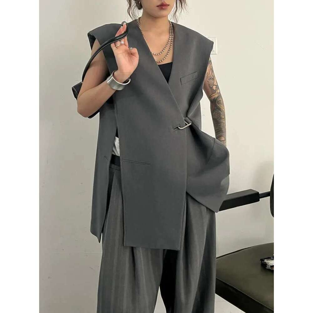 Loose Silhouette Sleeveless Collarless Blazer Vest Camisole For Women 2024 Spring Autumn New Fashion Female Clothing