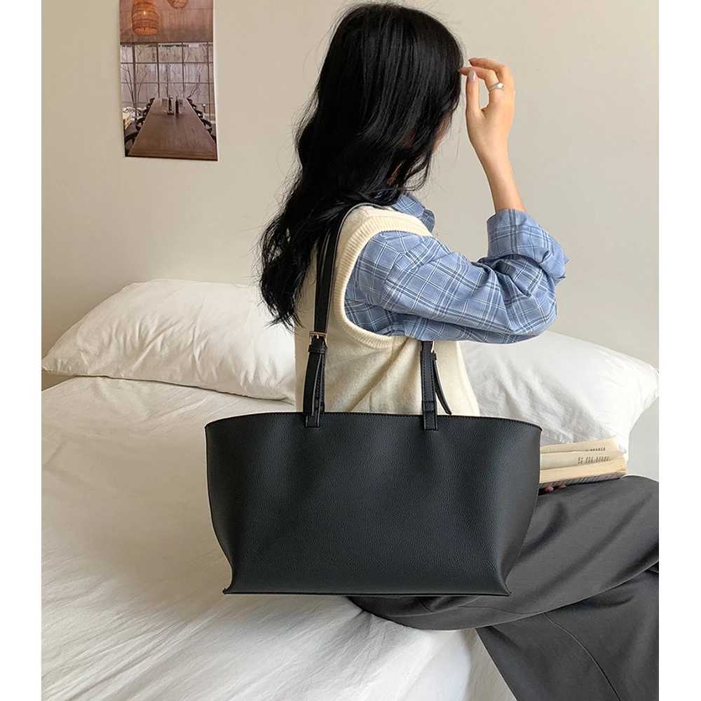 Premium Texture Large Capacity Tote Bag Wen Korean Style Cmuting Shoder Bags Soft Leather Lady Hand-held Totes Pack Y250305