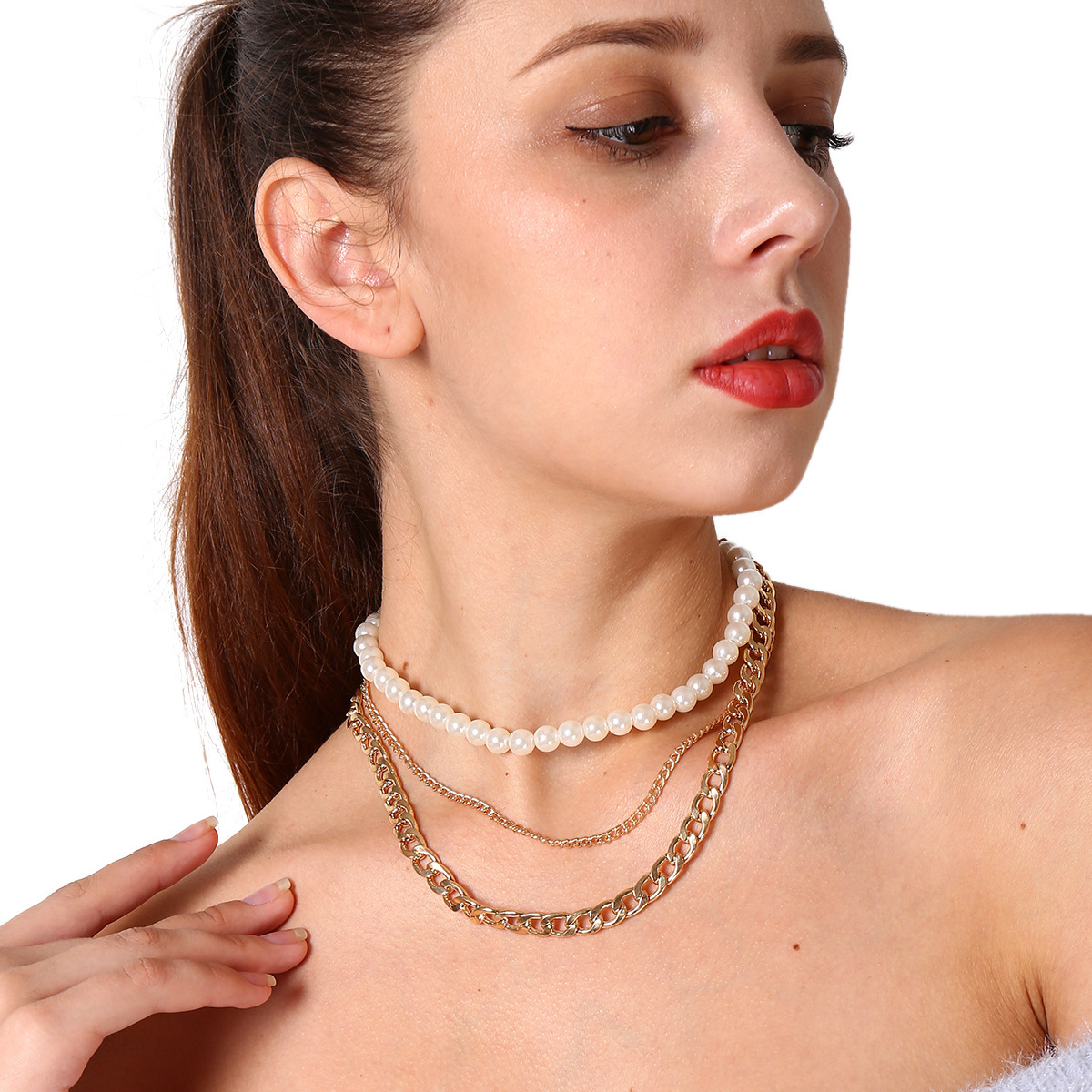 Multi-layer necklace elegant pearl necklace personality exaggerated necklace temperament popular alloy female jewelry in Europe and America