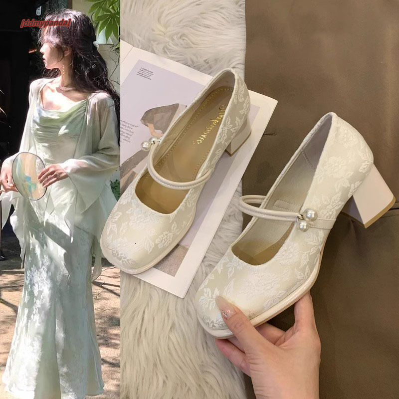 New Chinese women's coarse single spring cheongsam shoes, 2025 new style with horse face skirt, versatile high heels #ddmypanda