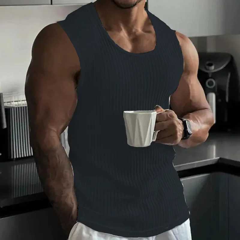 2024 Summer men sleeveless wide shoulder knitted striped muscle Fitness sports casual slim-fit back heart hipster manT250318