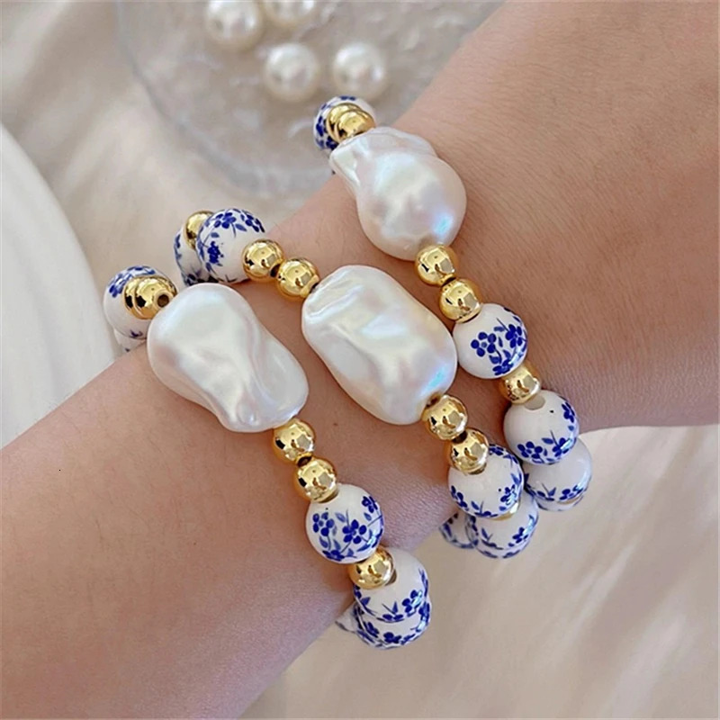 Baroque Pearl Bracelet Elastic Rope Fashion Simple Pearl Blue and White Bracelet Jewelry Accessories 250303