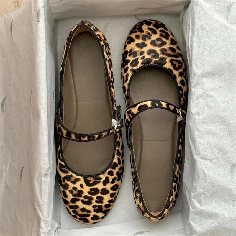 Fashion Leopard Print Women Flats Mary Janes Shoes Shallow Footwear Female Belt Buckle Casual Ladies Shoes 250306