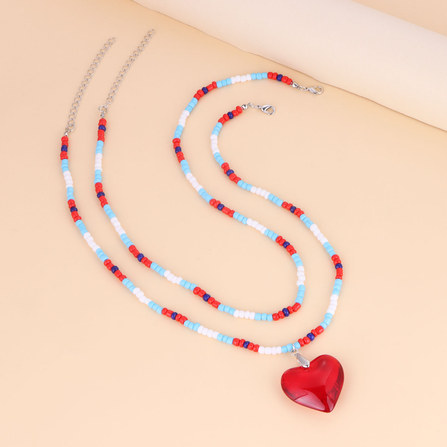 Colorful beaded heart-shaped necklace peach heart necklace set of chains female retro personality of Europe and the United States with glazed jewelry