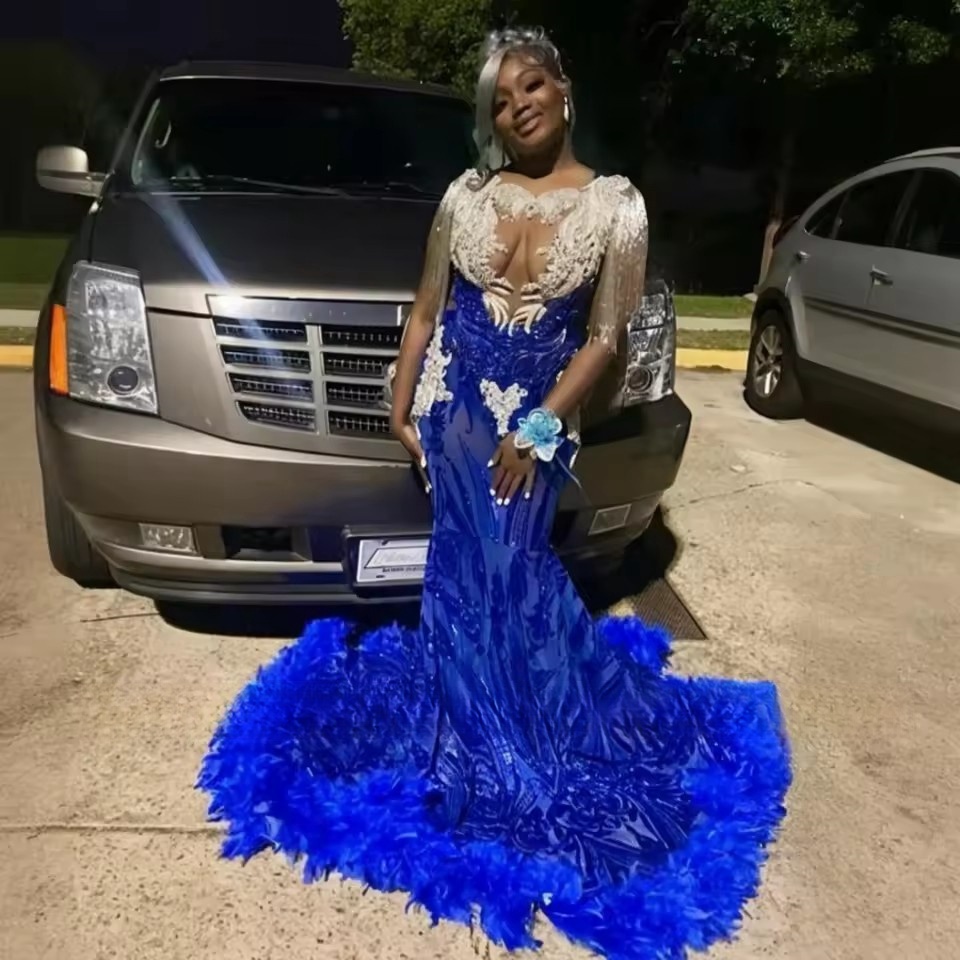 Customized Sparkly Blue Sequined Prom Black Girls 2025 With Feather Glitter Beaded Mermaid Party Long Birthday Dresses