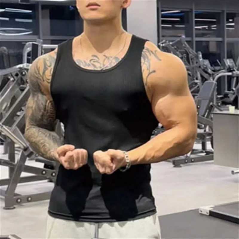 Spring Summer Fashion Tank Tops Man Solid Fit Round Neck Ropa Hombre Sleeveless Pullovers Tees Sport Hip Hop Y2K Mens ClothingT250318