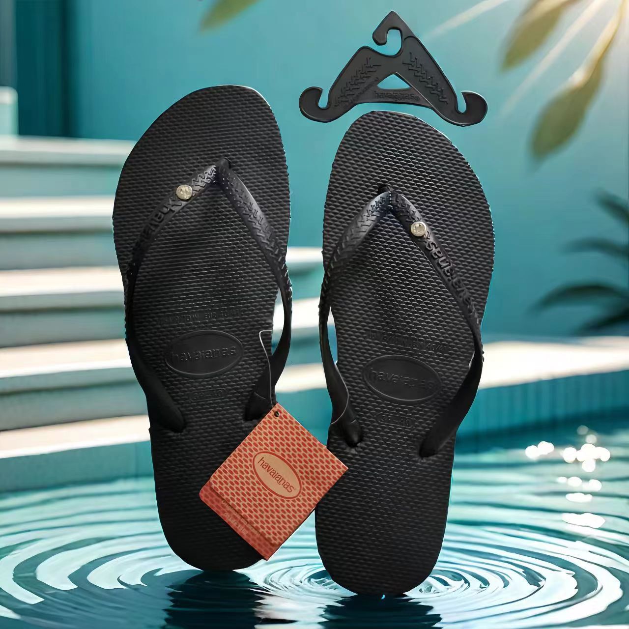 Designer Herringbone Is Suitable For Women Wearing Summer Jackets, Women's Flip Flops, And Havana Brazilian Beach Slippers
