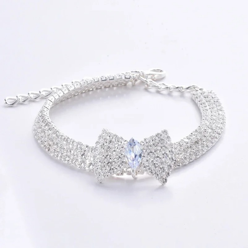 Cat Dog Collar Adjustable Pet Necklace with Diamond Zircon Bone Pendant Jewelry Luxury Metal Copper Puppy Collars Dog Supplies