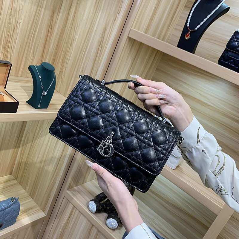 Summer New High-End New Feeltweed Style Handbag Classic Argyll Chain Single Shoulder Crossbody Small Square Bag