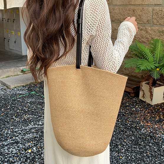 Straw Woven Bag, Summer Niche Designer Style, Bucket Bag, Sloping Back, Single Shoulder, Hand-held Ins Beach Bag, Ladies' 250315