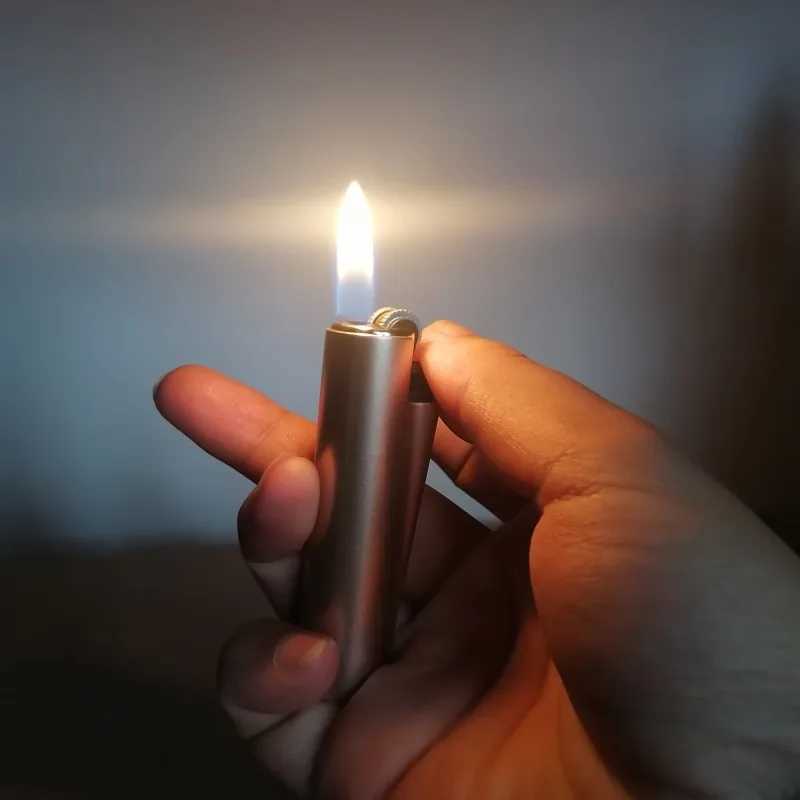 Clipper Lighter Metal Sand Wheel Igniter Butane Torch Lighter Smoking Accessories 12 Whole Gas Lighter MenS Gadget GiftC250307