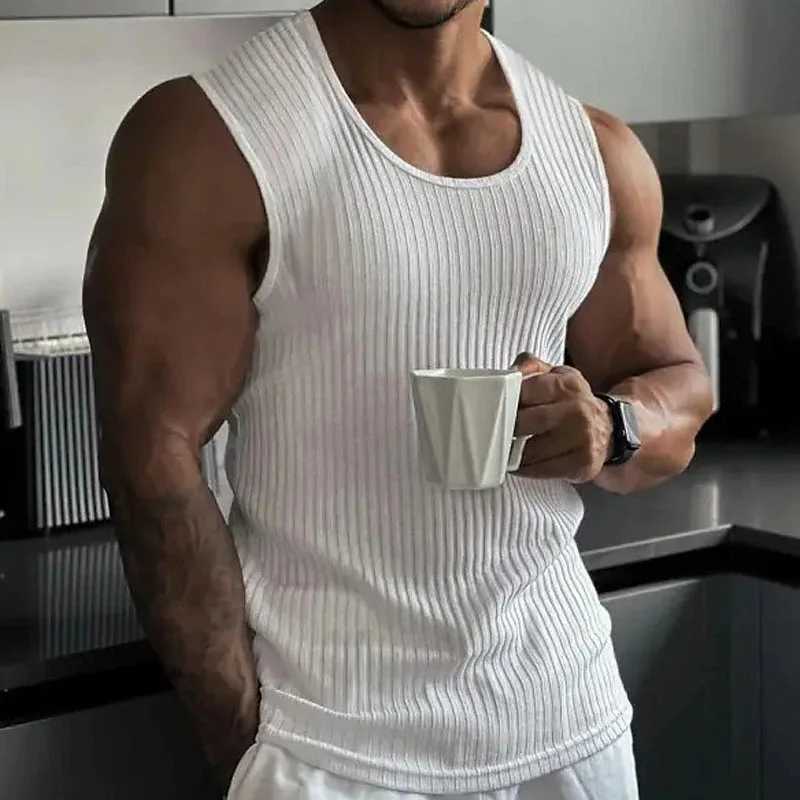 2024 Summer men sleeveless wide shoulder knitted striped muscle Fitness sports casual slim-fit back heart hipster manT250318