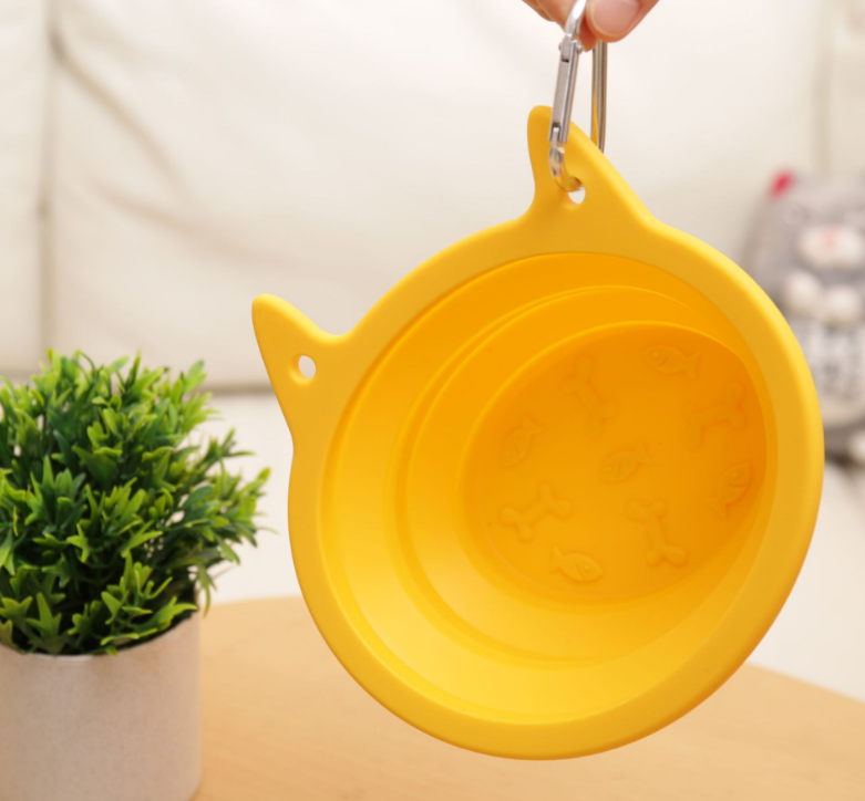 Portable Silicone Pet Dish with Secure Tape Hook for Easy Transport #10-50 2800