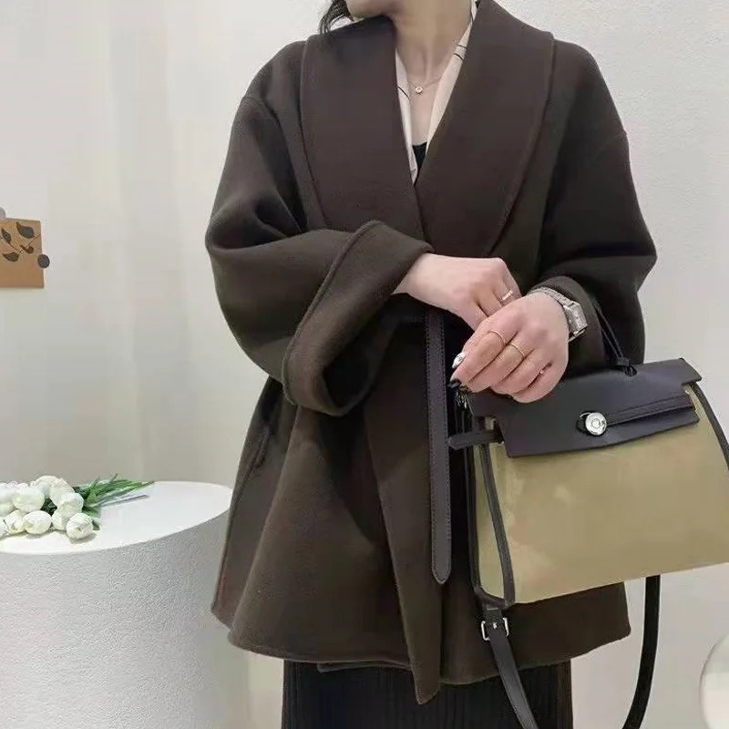 2024 Autumn Mid Long Woollen Coats and Blends Black Elegant with Belt Tweed Jacket Loose Womens Winter Coat in Outerwears 250225