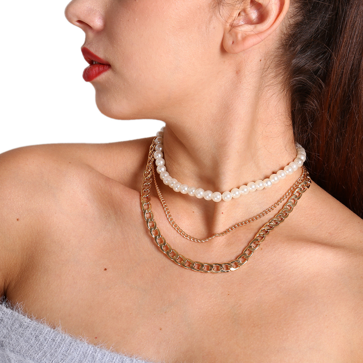 Multi-layer necklace elegant pearl necklace personality exaggerated necklace temperament popular alloy female jewelry in Europe and America