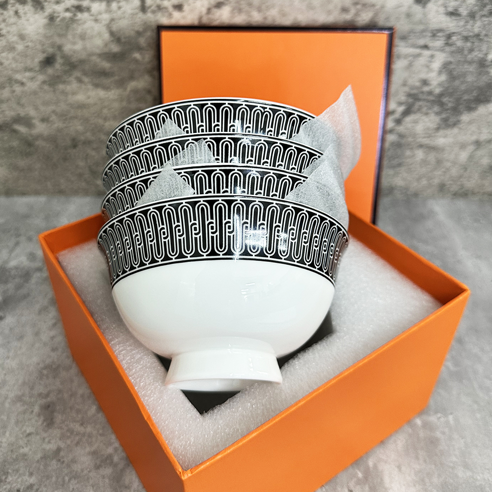 4 Pcs Porcelain Set Premium Ceramic Bowls For Cereal, Soup, Salad, Pasta, Prep, Rice, Ice Cream, Microwave