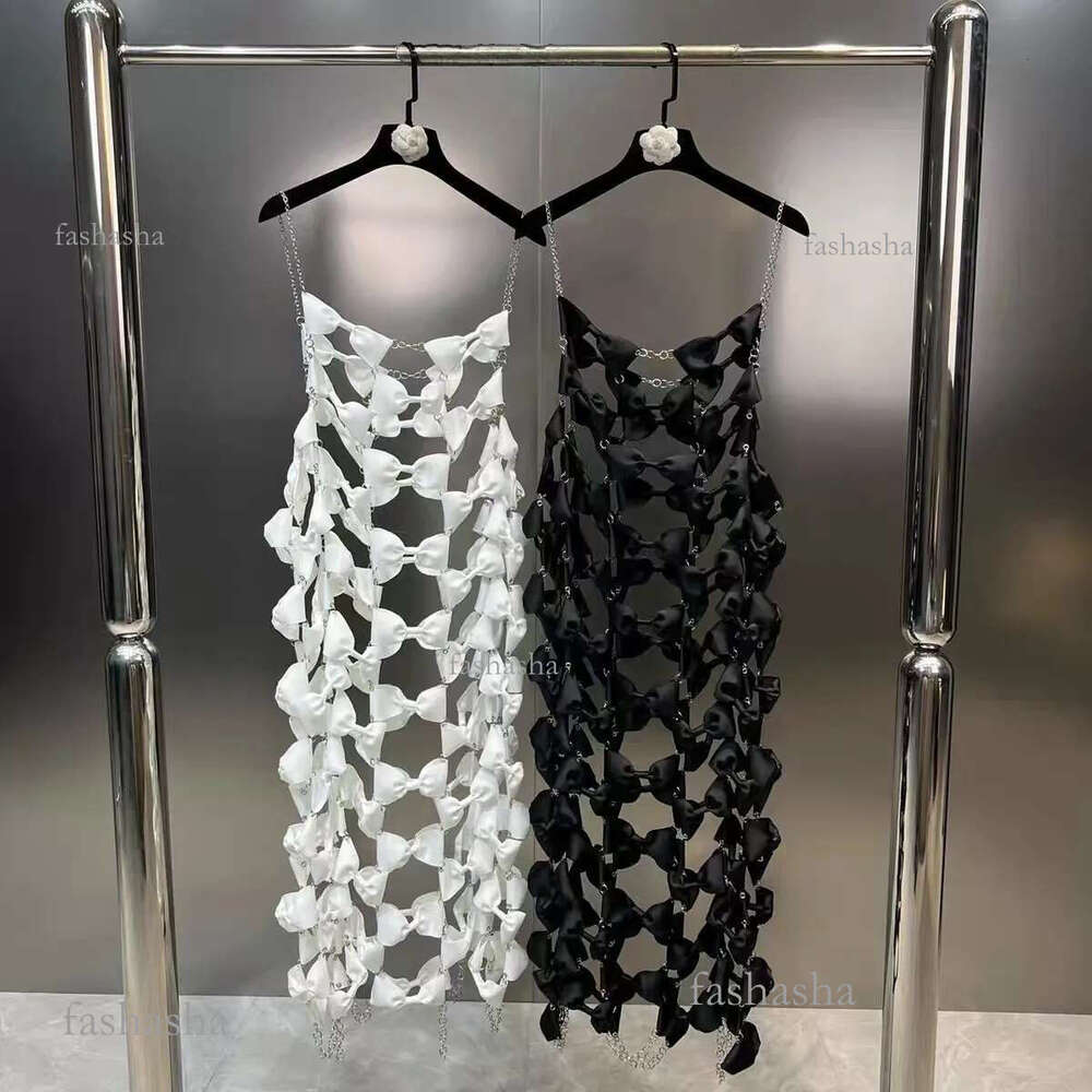 1212 XL 2024 Milan Runway Dress Spring Autumn Spaghetti Strap Sleeveless Black White Brand Same Style Womens Dress Fashion High Q