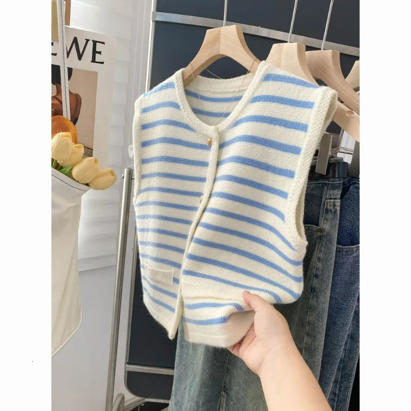 French Style Simple Striped Knitted Womens 2024 Autumn Retro Sweater Vest Chic Outer Wear Versatile Casual Top 250305