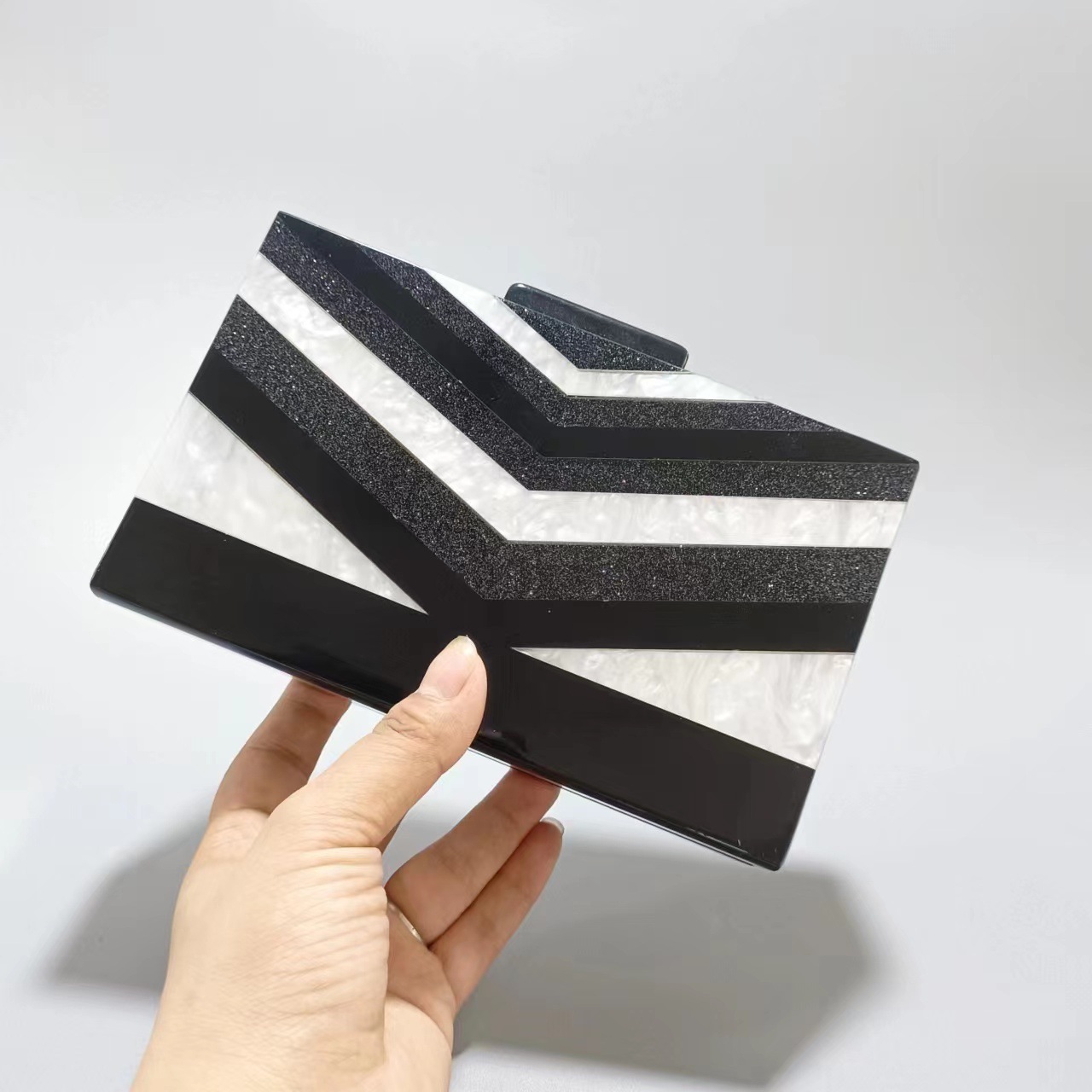 2022 Summer Dinner Zebra Pattern Trendy Acrylic Single Shoulder Chain Bag For Women Holiday Party Acrylic Clutch