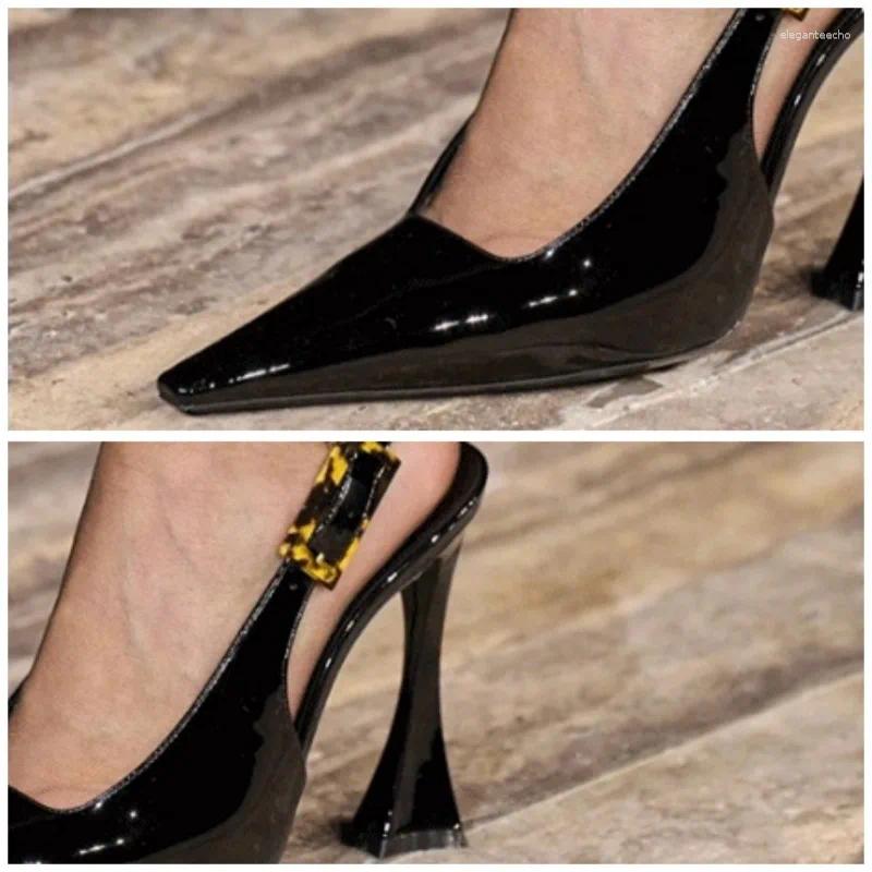 2025 S Fashion Designer Sandals Women High Heels Pointed Toe Sexy Mules Shoes Trend Summer Slippers Elegant Dress Party Woman Pumps