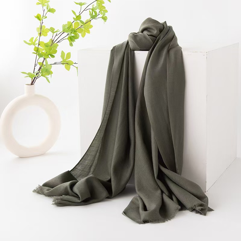 K064 Dopamine solid color wool scarf women's soft four seasons new cashmere scarf warm neck scarf dual-purpose tassel shawl