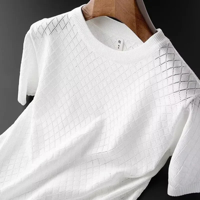 Mens Ice Silk Hollow V-neck T-shirt Top Summer Cool Thin Style Chicken Heart Short Sleeves Knitted Top 250303