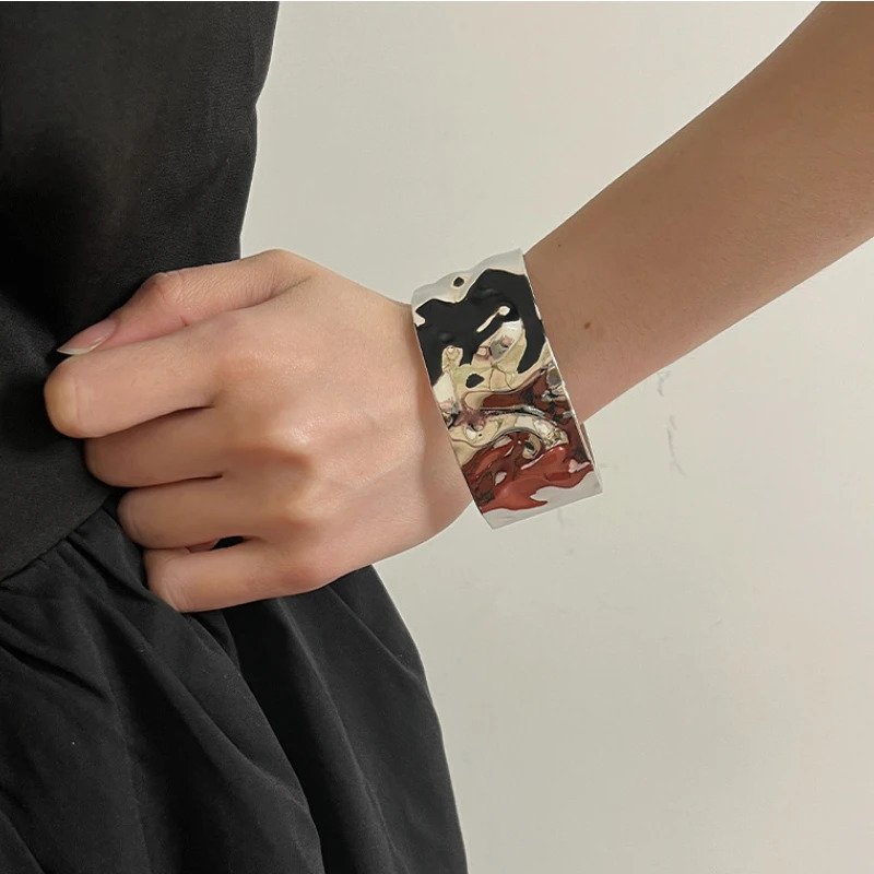 Modern Jewelry European and American Metal Open Bracelets For Women Party Gifts Cool Trend Accessories Selling 250303