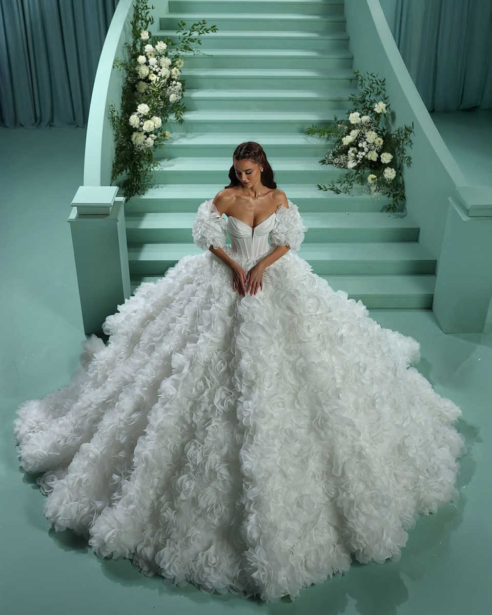 Exquisite Ball Gown Wedding Dress For Women Sweetheart Neck Sleeveless Bridal Gowns 3D wer Ruffles Sweep Train Dresses Custom Made vestidos de novia