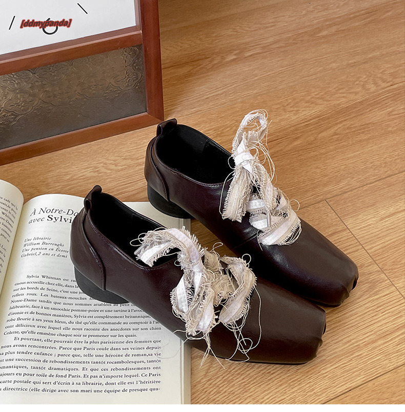 Brown ballet thick heel small leather for women 2025 new spring and autumn French style dress Mary Jane single shoes #ddmypanda
