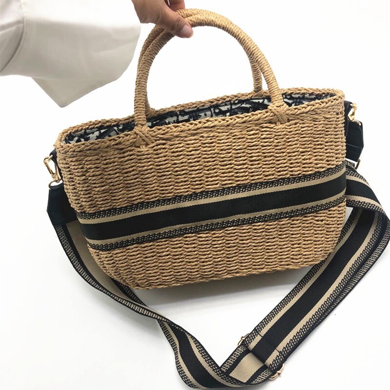Shengjie Craft New Handheld Grass Round Barrel Woven Beach Women's Bag