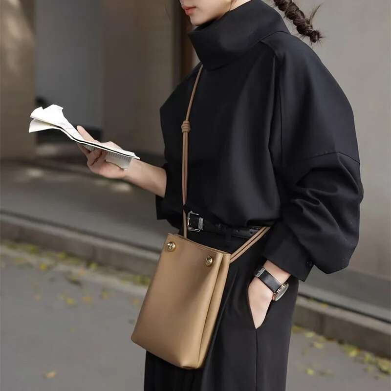 Brand Designer Genuine Leather French Underarm Fashionable Simple Crossbody Single Shoulder Mobile Phone Bag Handbag