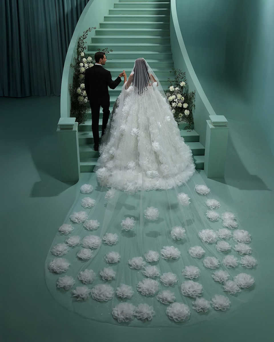 Exquisite Ball Gown Wedding Dress For Women Sweetheart Neck Sleeveless Bridal Gowns 3D wer Ruffles Sweep Train Dresses Custom Made vestidos de novia