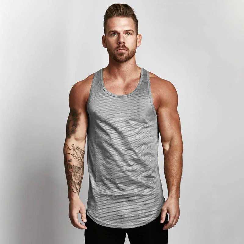 Running Tank Top Men Fashion Trend Sleeveless Vest Fitness Bodybuilding Undershirt Mens Cute Top TankT250318