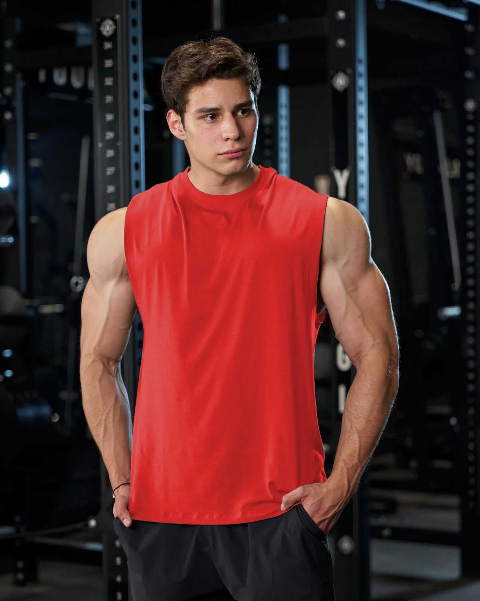 2025 Mens new solid color sports fitness crewneck vest fitness sleeveless blank sports muscle vestT250318