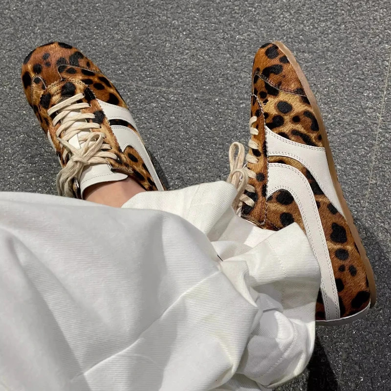 Womens sports shoes 2025 genuine leather womens shoes fashion retro leopard print German training shoes ins sports casual shoe 250305