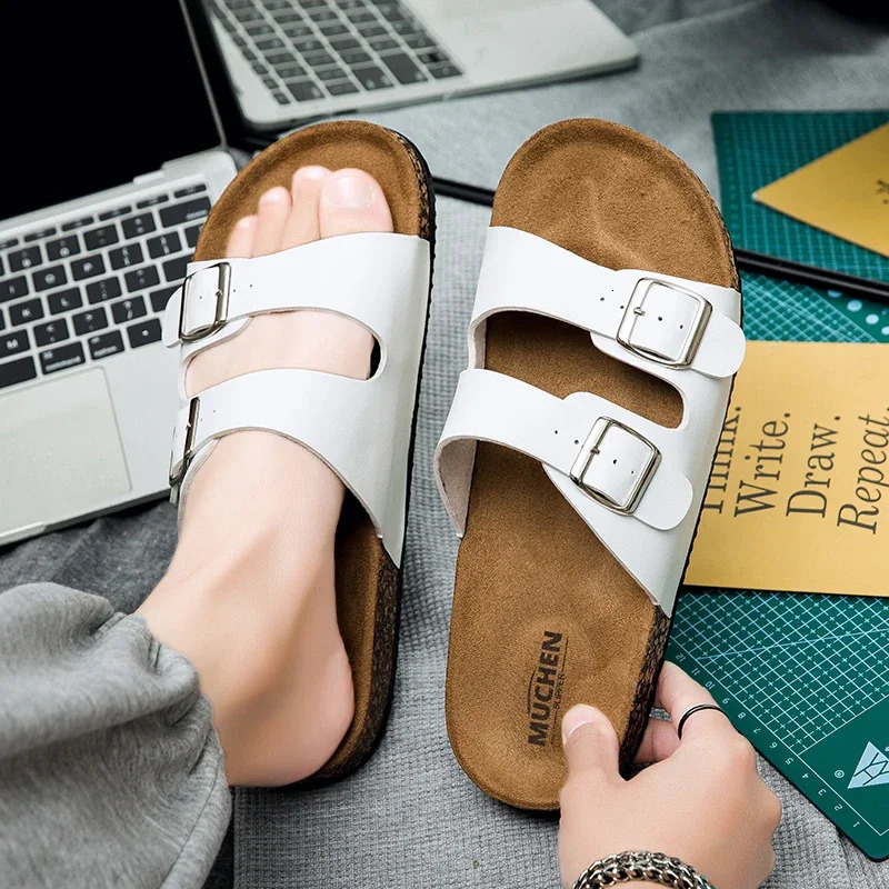 Men Outdoor Indoor High Quality Slippers Fashion Casual Classic Two Buckle Men Women Unisex Slides sandalias treking 250306