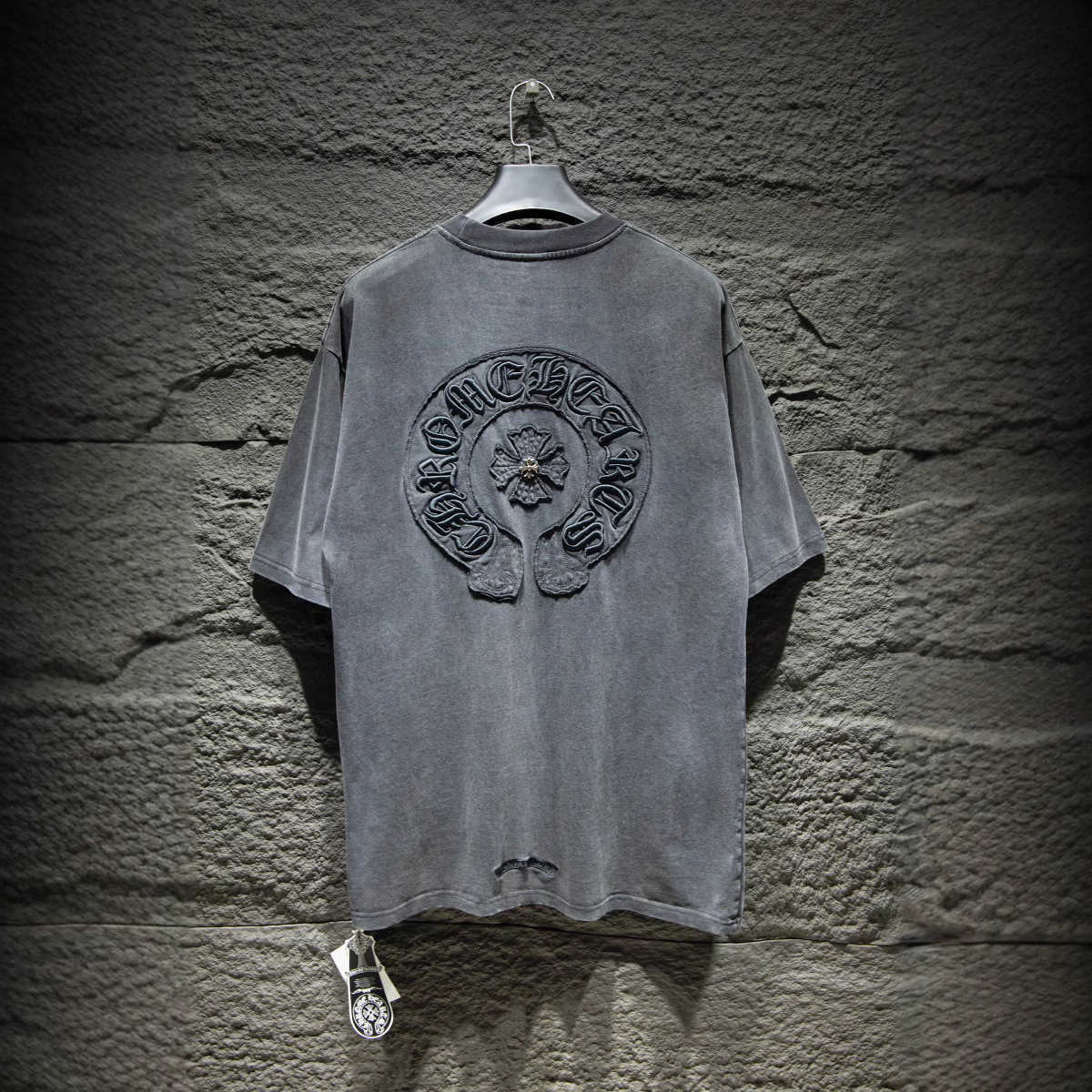 Men's T-shirts Luxury Trend Ch Krool Internet Celebrity Style Done Old Washed Sanskrit Sticker Letter Embroidered Mens and Womens Short Sleeved T-shirt H250306