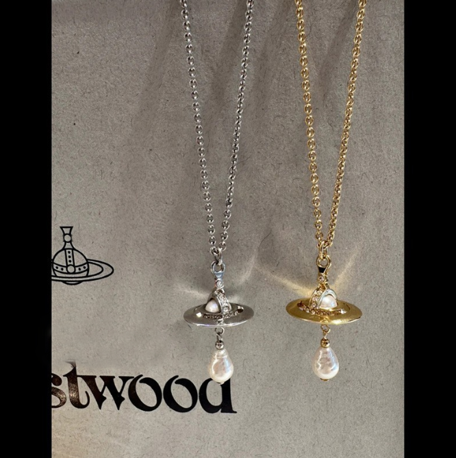 Luxury Designer Planet Pearl Pendant Necklace Fashion Womens Necklace Baroque Pearl Chain Lock-Punk style clavicle Chain Womens Wedding Jewelry Gift accessories