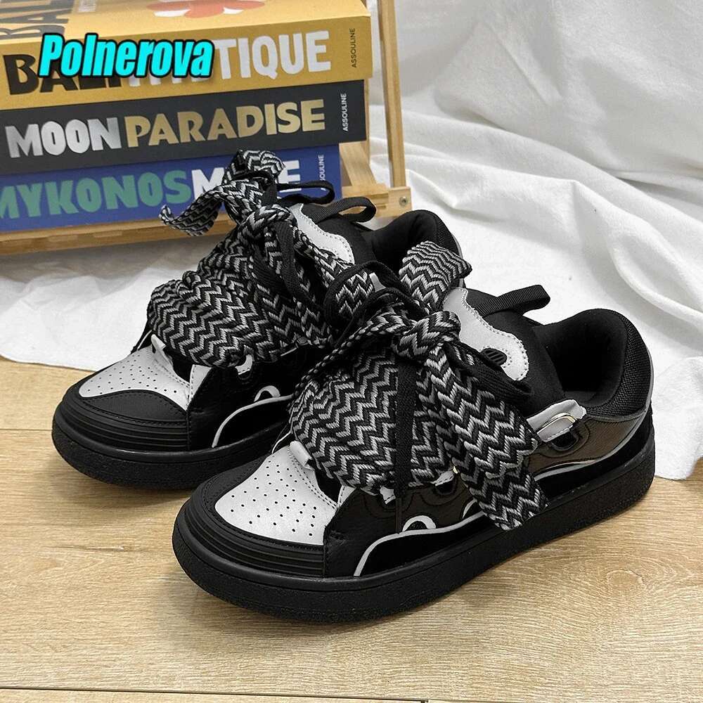 Black White Mixed Colors Couple Casual Sneakers Novelly Reflective Thick Sole Lace-Up Walking Breathable Women Men Shoes