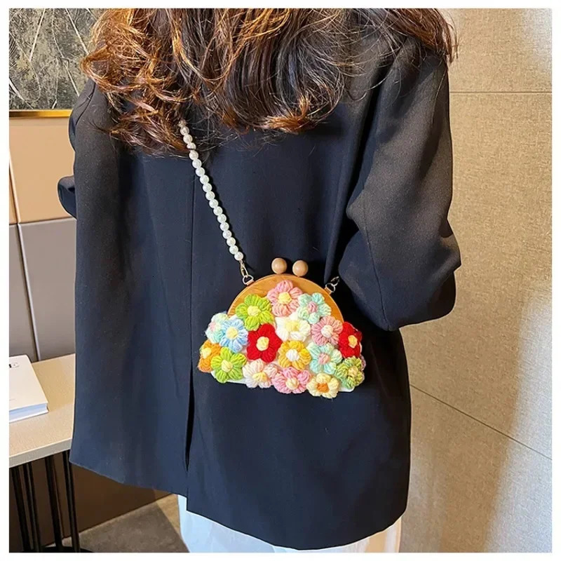 Flower pearl personalized canvas cross body bag with flower shell wood shoulder 2025 selling womens 250227